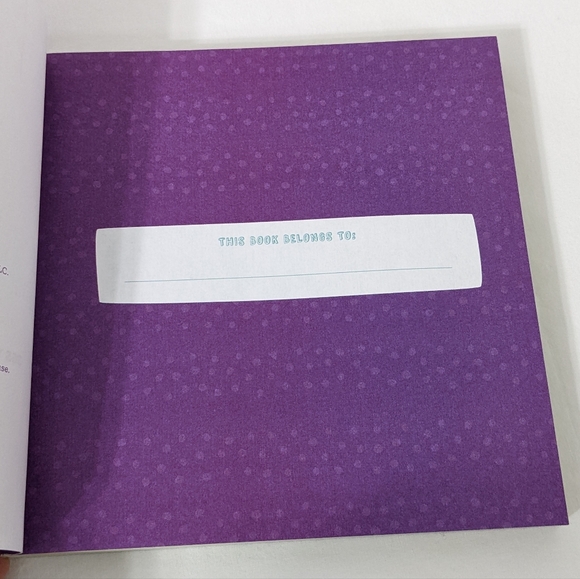 Little Lists for a Happy Life: 365 Ways to Cherish Tiny Moments of Big Joy Book - Picture 4 of 9